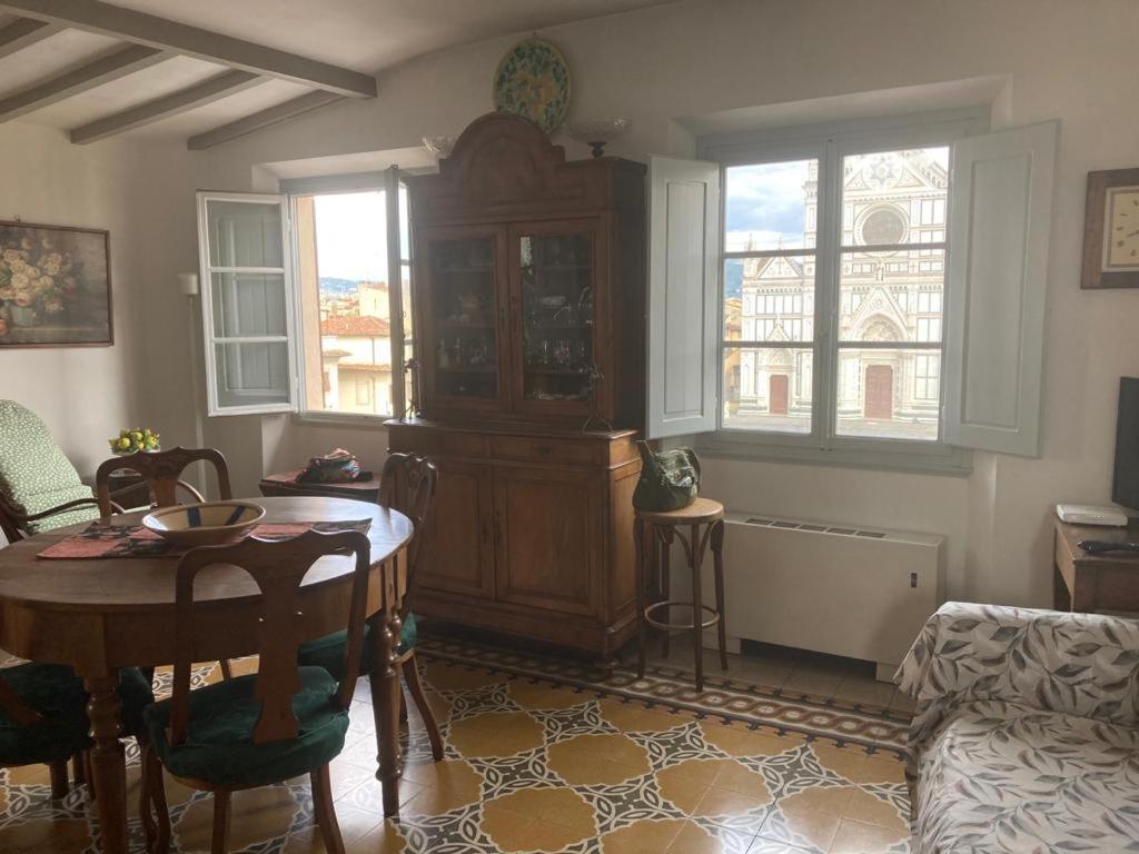 Attico In Piazza Santa Croce Apartman Firenze Kültér fotó